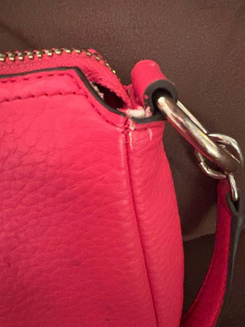Purse Bundle Red Guess crossbody purse
Pink Bebe mini handbag with shoulder str - Picture 9 of 13